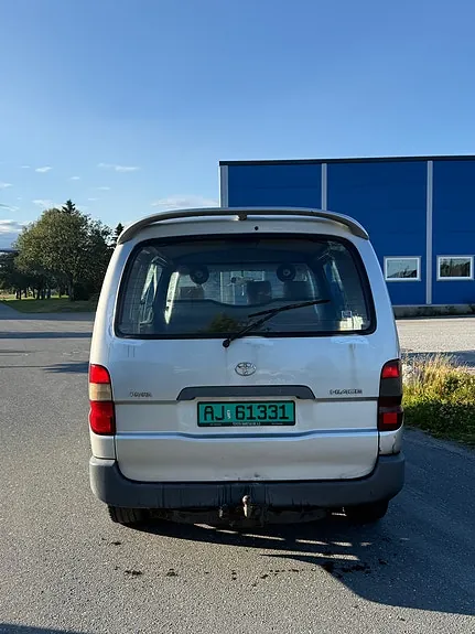 Toyota Hiace 2006 photo 4