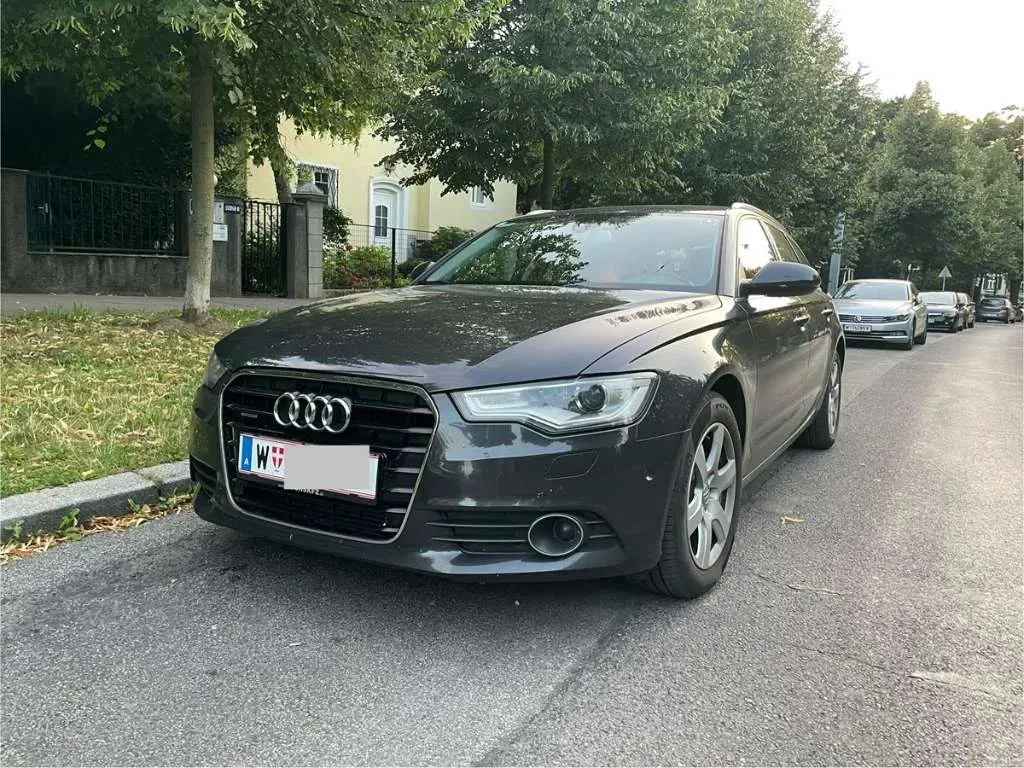 Audi A6 Avant