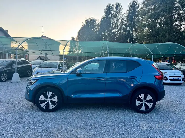 Volvo Xc40 2022 photo 4