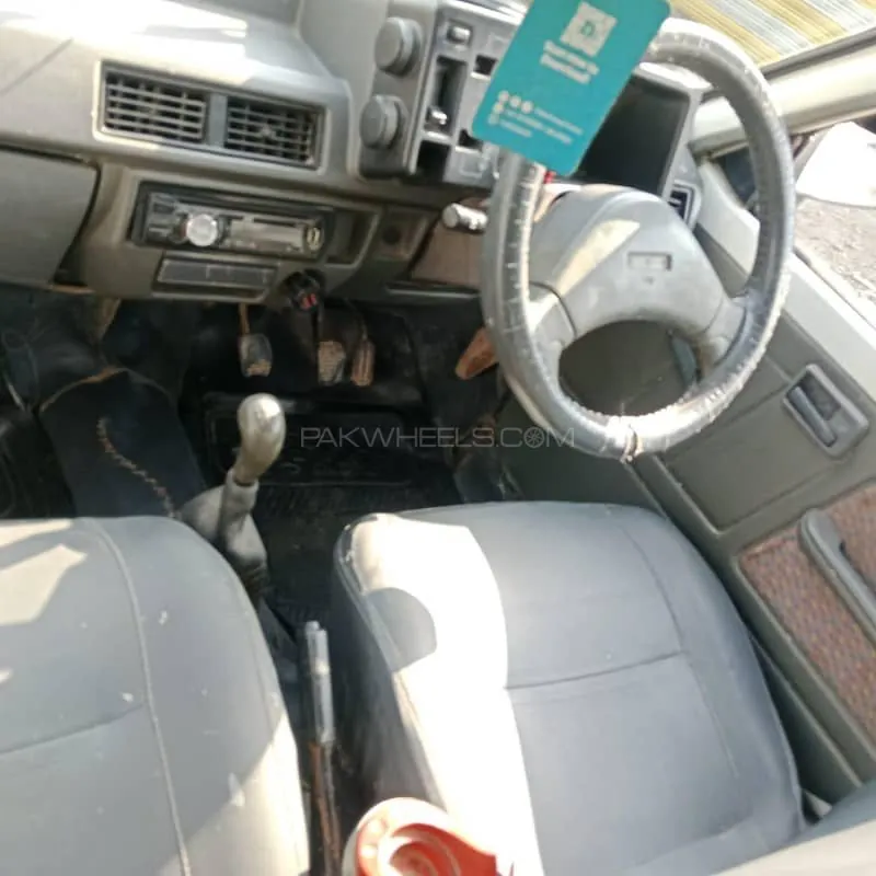 Suzuki Mehran