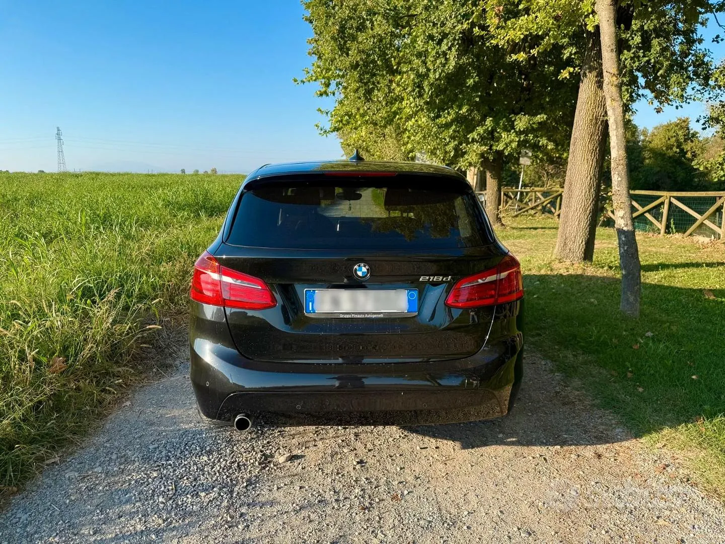 BMW 218D Active Tourer 2018 photo 2