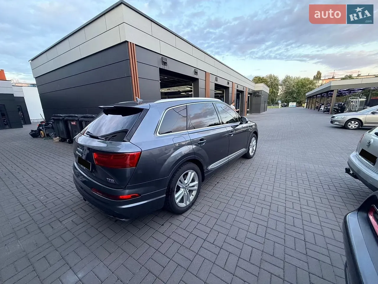 Audi Q7 2016 photo 3