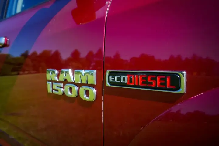 Dodge Ram 1500 2015 photo 3