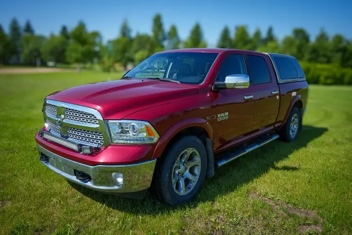 Dodge Ram 1500 2015 photo 2
