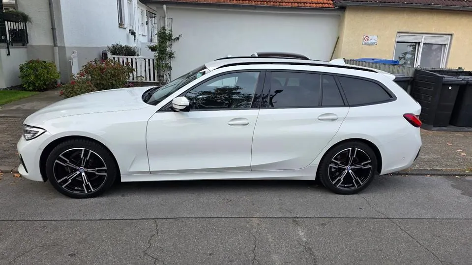 BMW 318D
