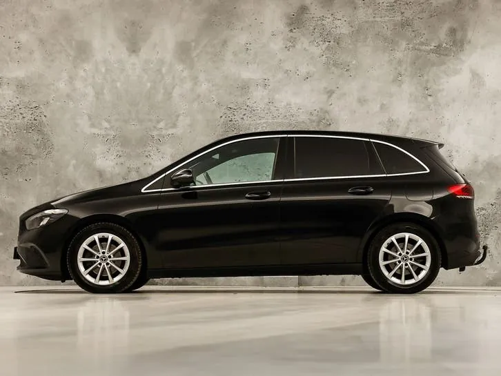 Mercedes-Benz B-Class 2020 photo 2