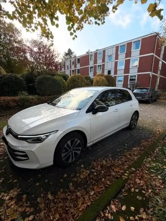 Volkswagen Golf 8
