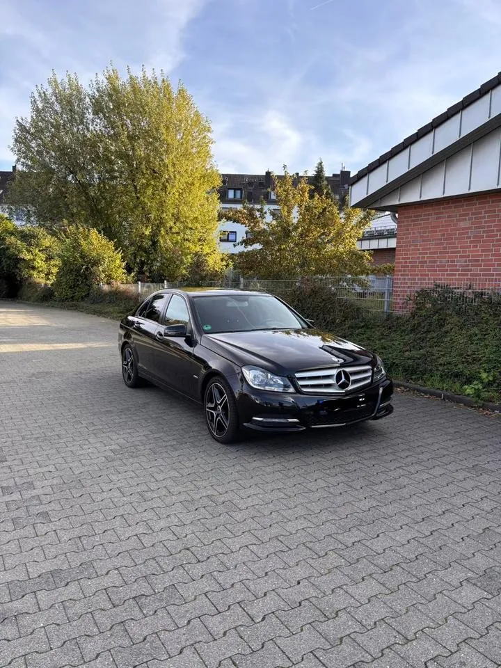 Mercedes-Benz C 180