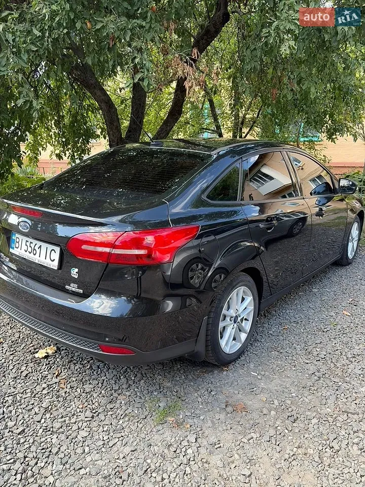 Ford Focus 2015 photo 2