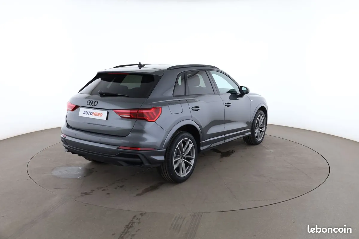 Audi Q3 2024 photo 3