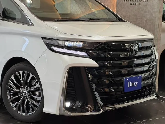 Toyota Vellfire 2025 photo 2