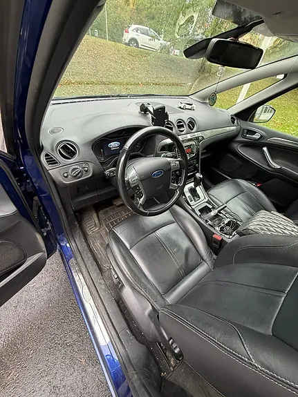 Ford S-Max 2015 photo 4