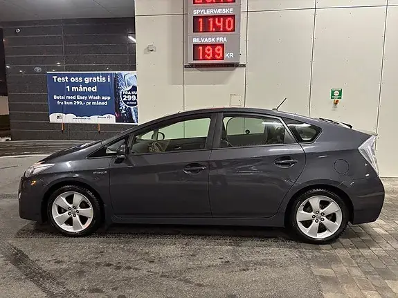 Toyota Prius 2010 photo 5
