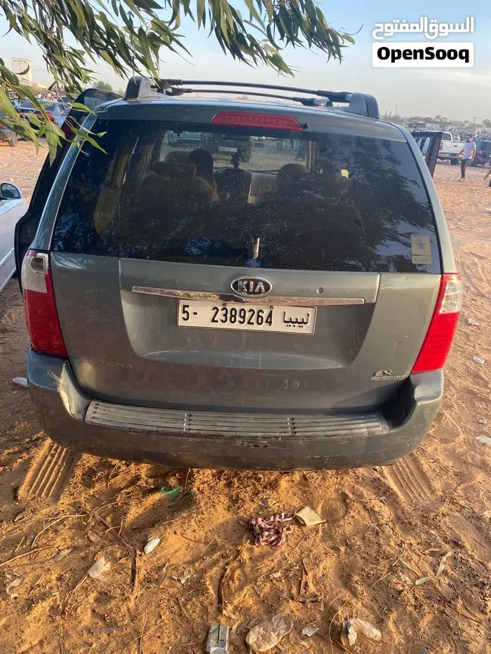 Kia Sedona 2007 photo 3