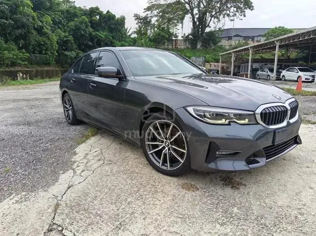 BMW 320I