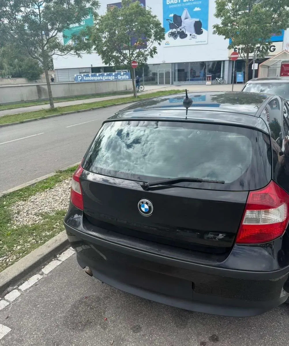 BMW 1 Series 2006 photo 2