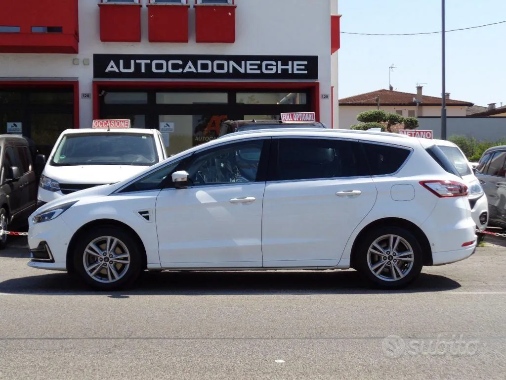 Ford S-Max