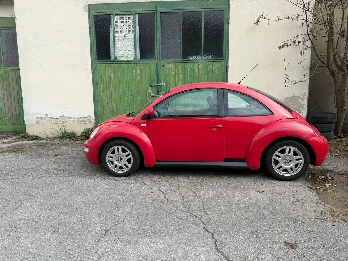Volkswagen Beetle 1998 photo 2