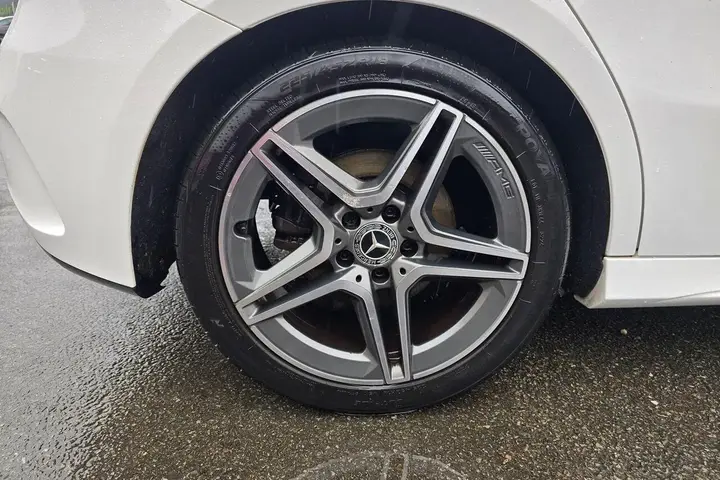 Mercedes-Benz A-Class 2019 photo 4
