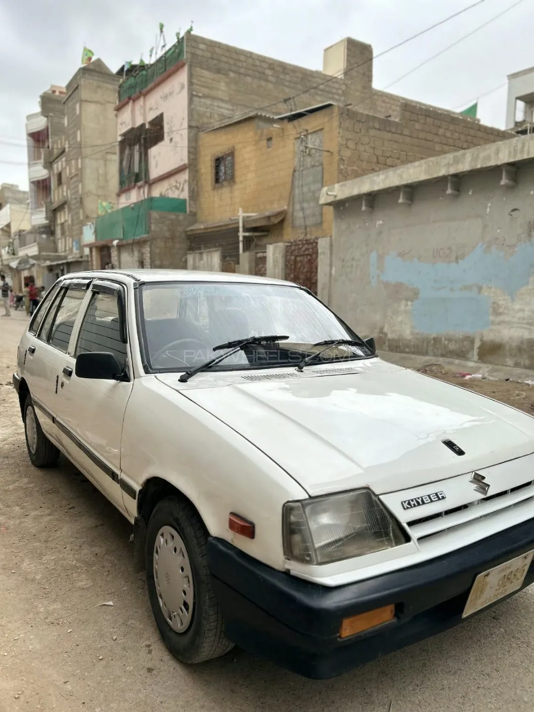Suzuki Khyber