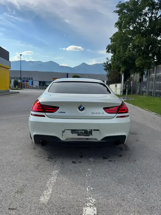 BMW 6 Series 2016 photo 2