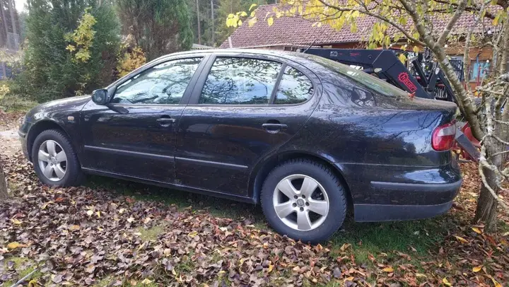 Seat Toledo 1999 photo 3