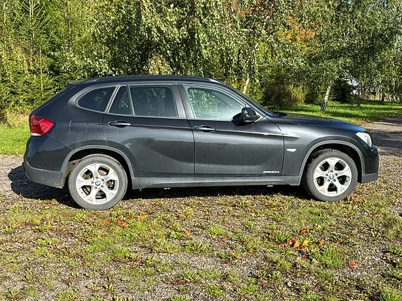 BMW X1 2011 photo 2