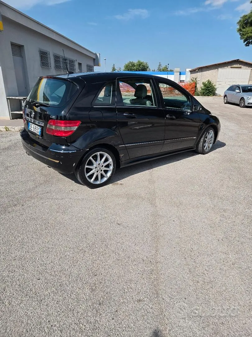 Mercedes-Benz B-Class 2007 photo 3