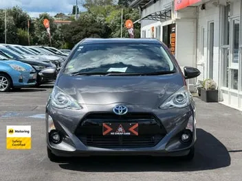 Toyota Aqua 2015 photo 3