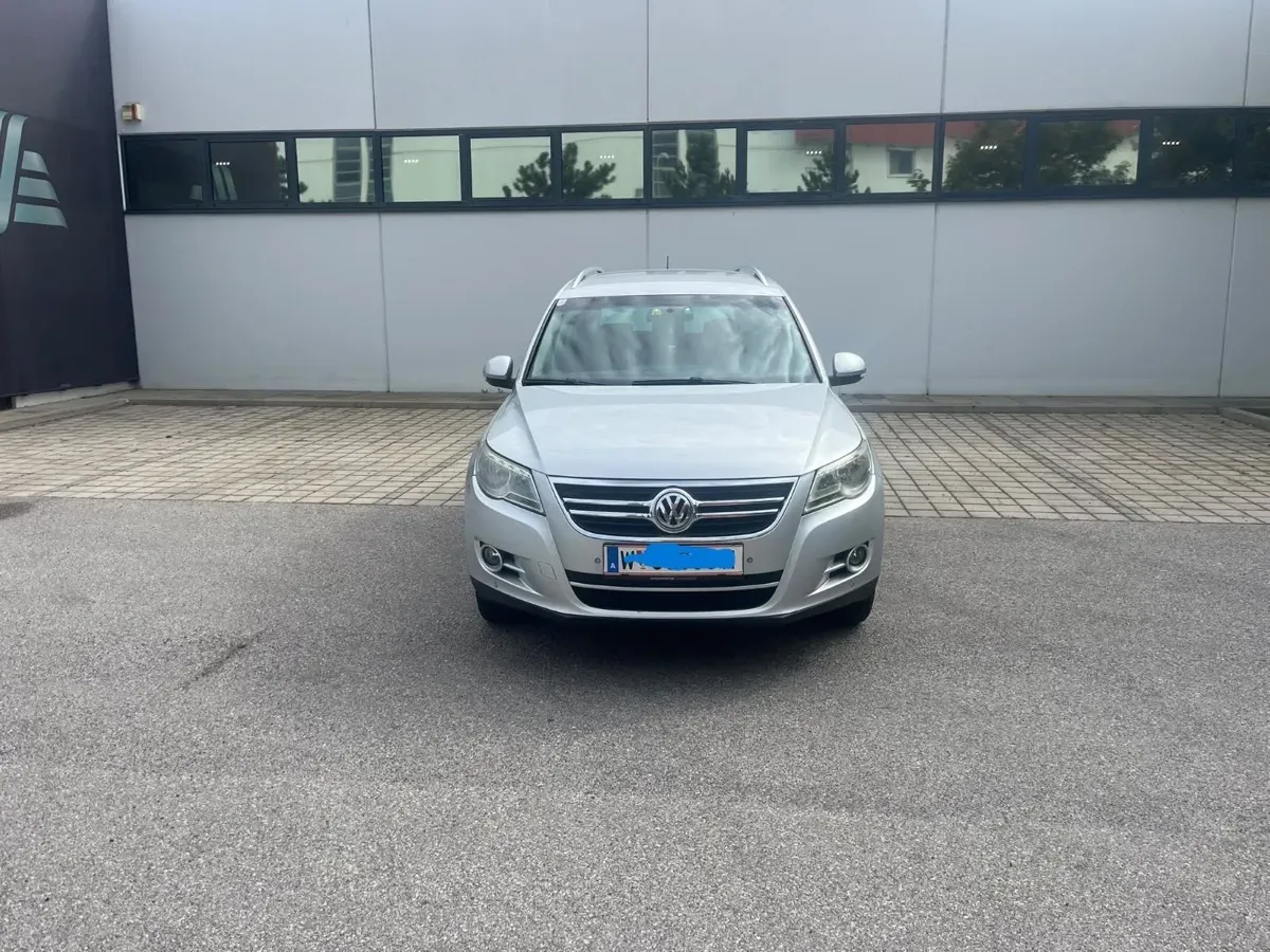 Volkswagen Tiguan 2009 photo 3