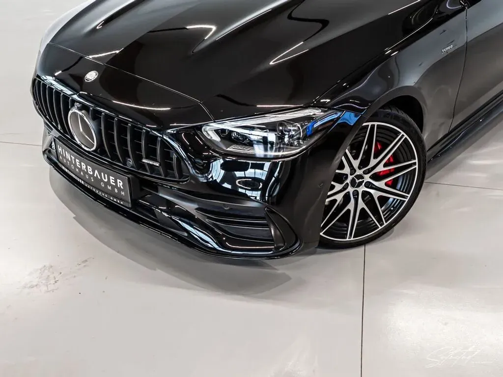 Mercedes-Benz C-Class 2024 photo 2