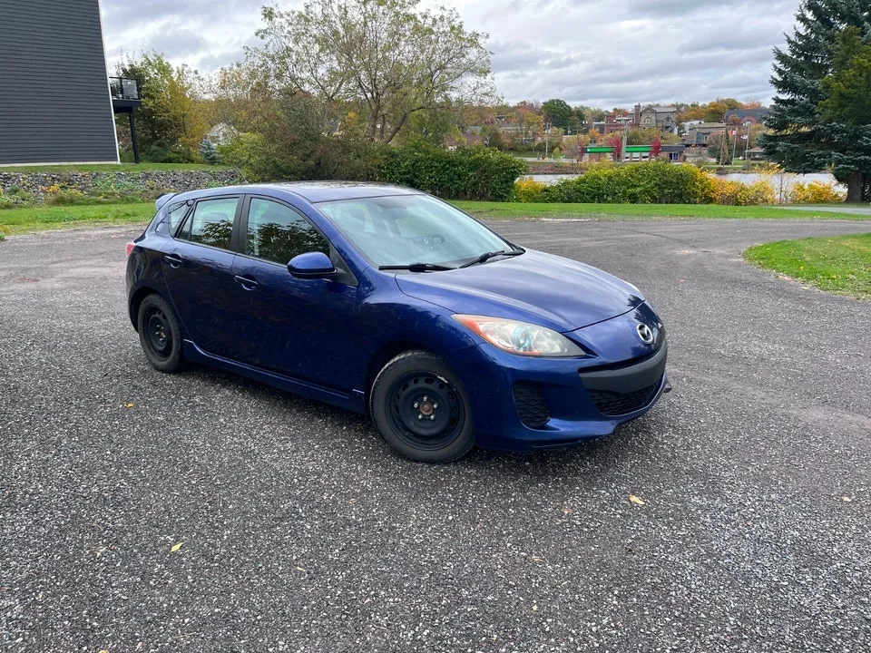 Mazda 3 2012 photo 3