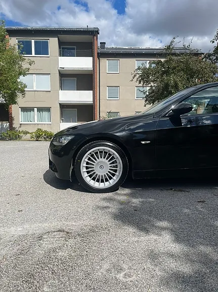 BMW 330Xi 2007 photo 4