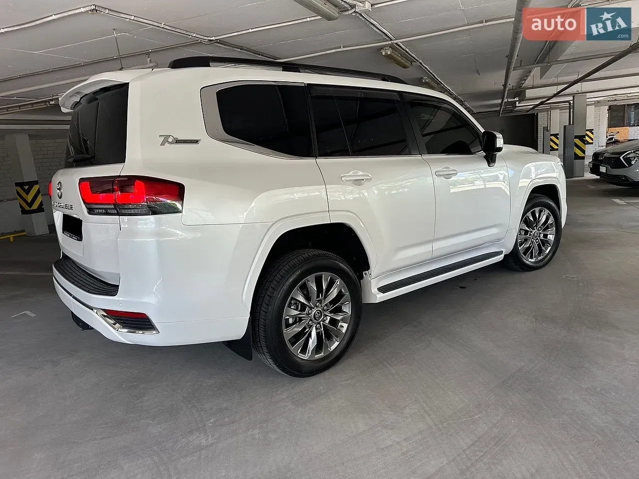 Toyota Land Cruiser 2021 photo 3