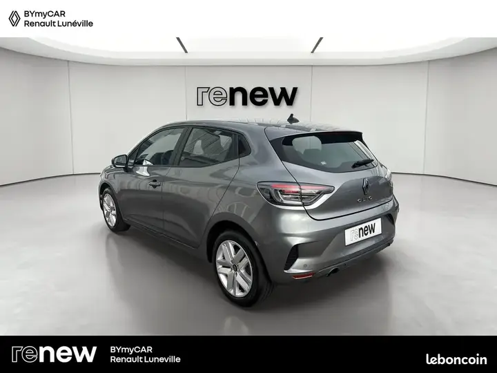 Renault Clio 2025 photo 3
