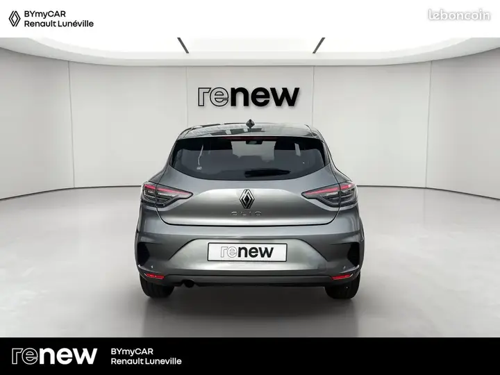 Renault Clio 2025 photo 4