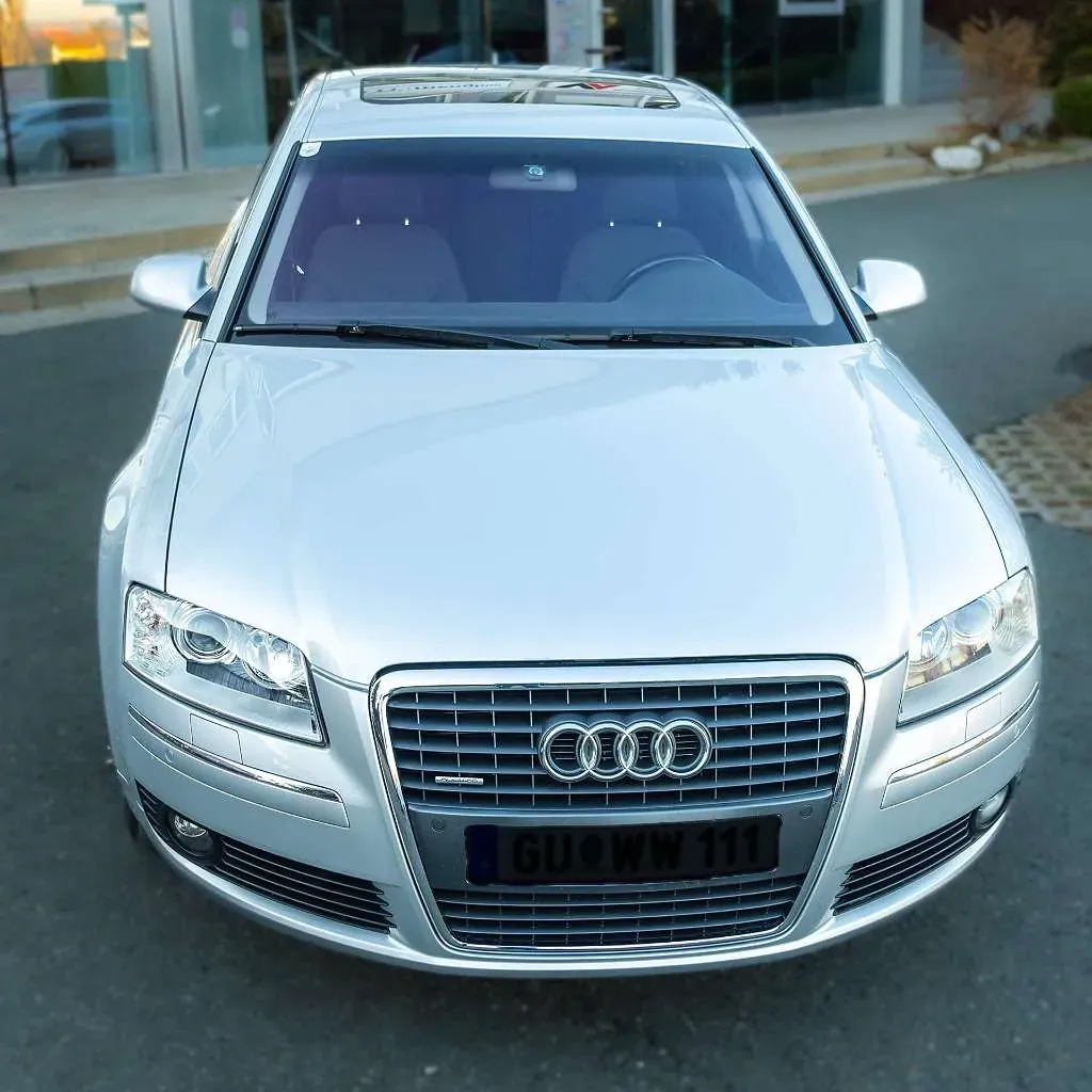 Audi A8 2006 photo 2