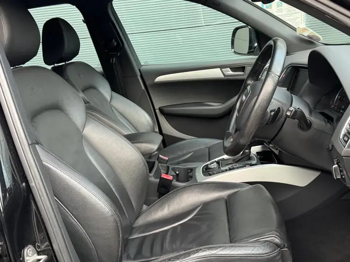 Audi Q5 2011 photo 3