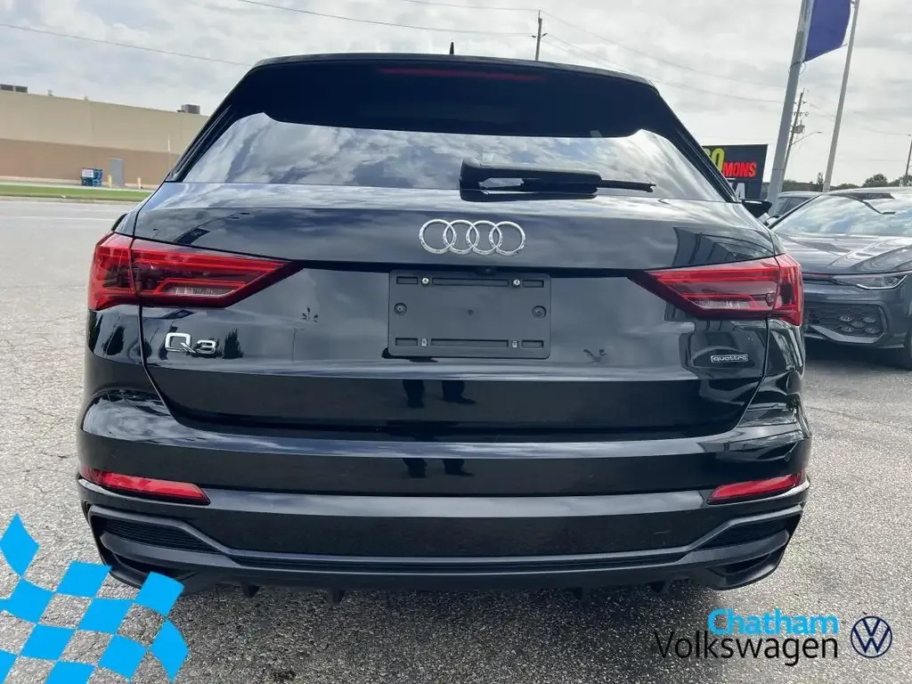 Audi Q3 2020 photo 4