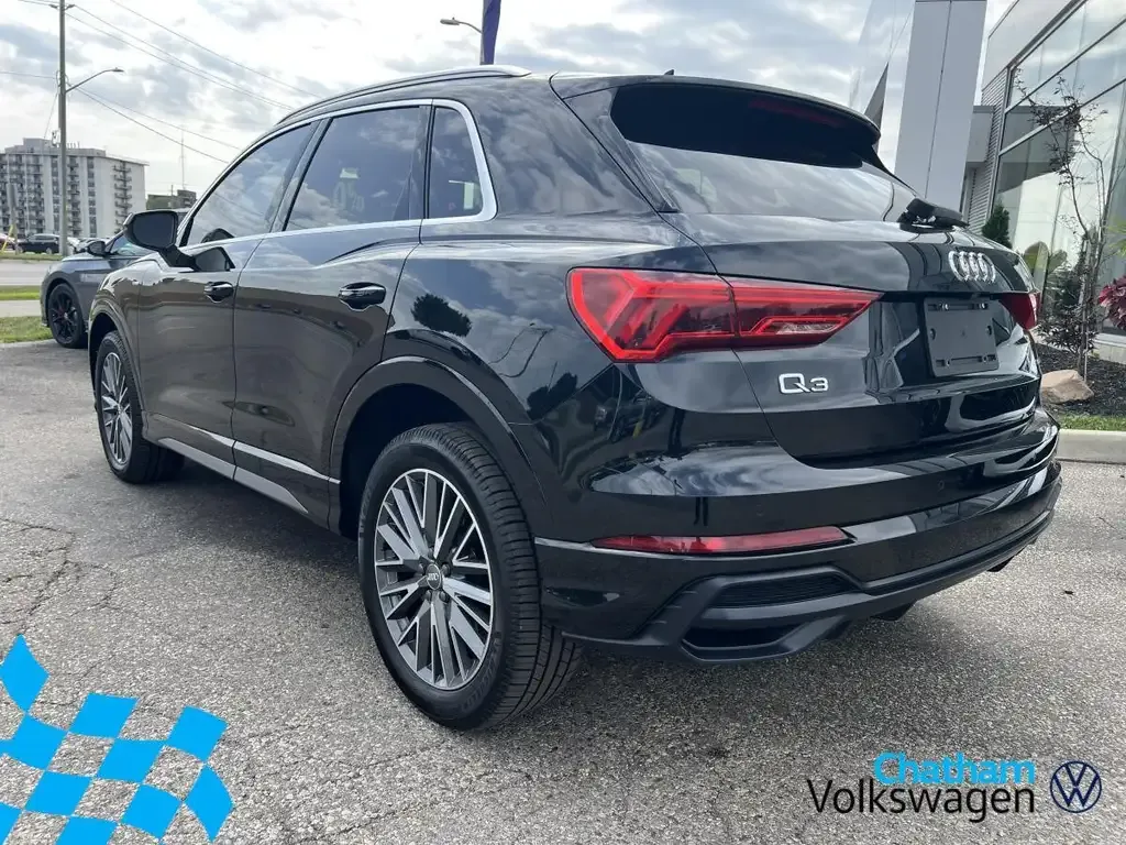 Audi Q3 2020 photo 3