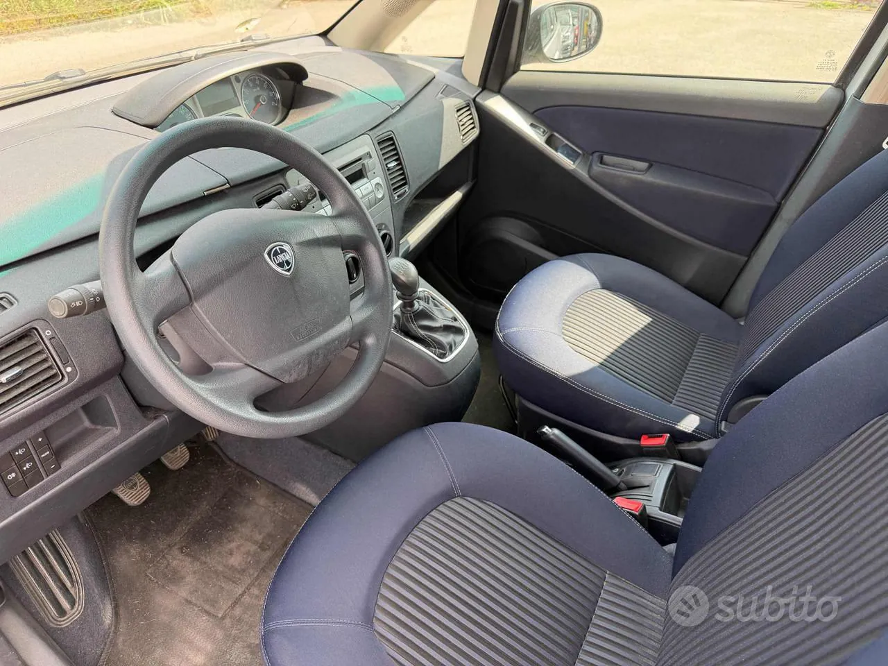 Lancia Musa 2010 photo 5