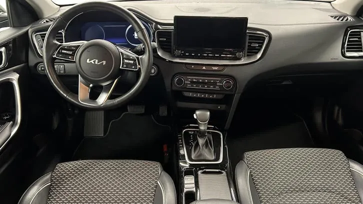 Kia Ceed Sportswagon 2024 photo 3