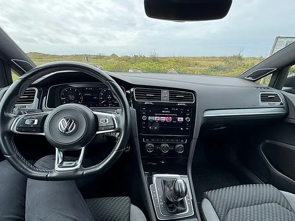 Volkswagen Golf Vii 2019 photo 3