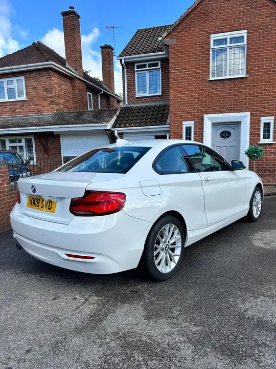 BMW 2 Series 2018 photo 3