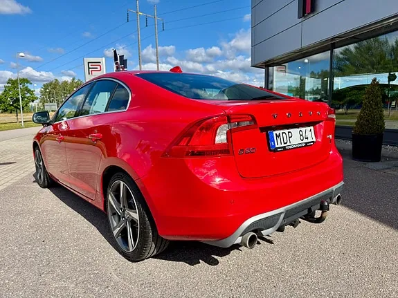 Volvo S60 2012 photo 3