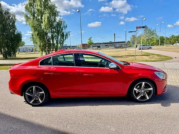 Volvo S60 2012 photo 5