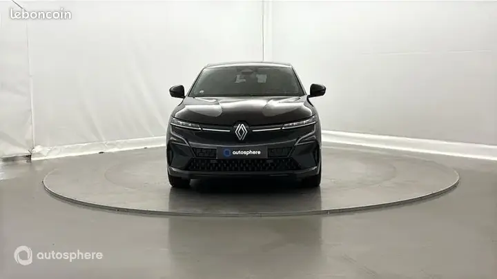 Renault Megane 2023 photo 2