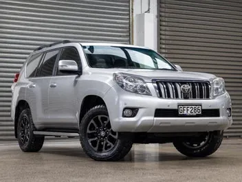 Toyota Land Cruiser Prado 2012 photo 2