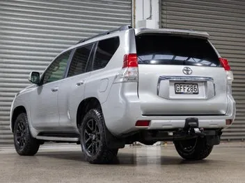 Toyota Land Cruiser Prado 2012 photo 3