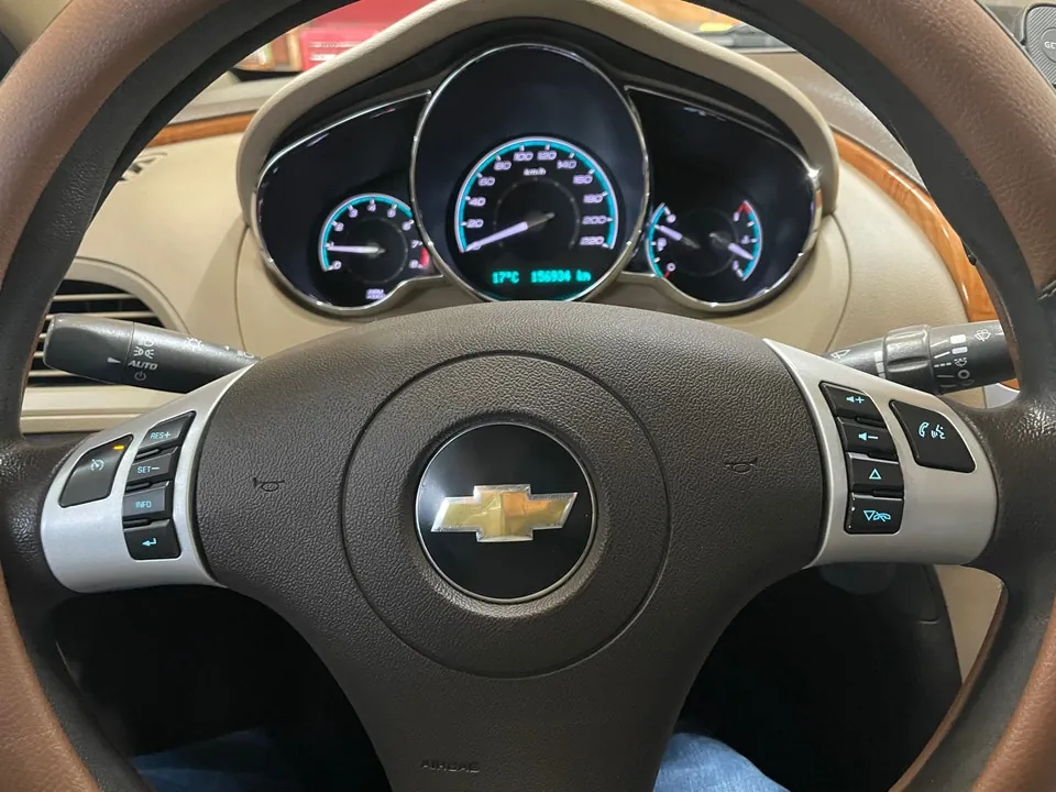 Chevrolet Malibu 2011 photo 5